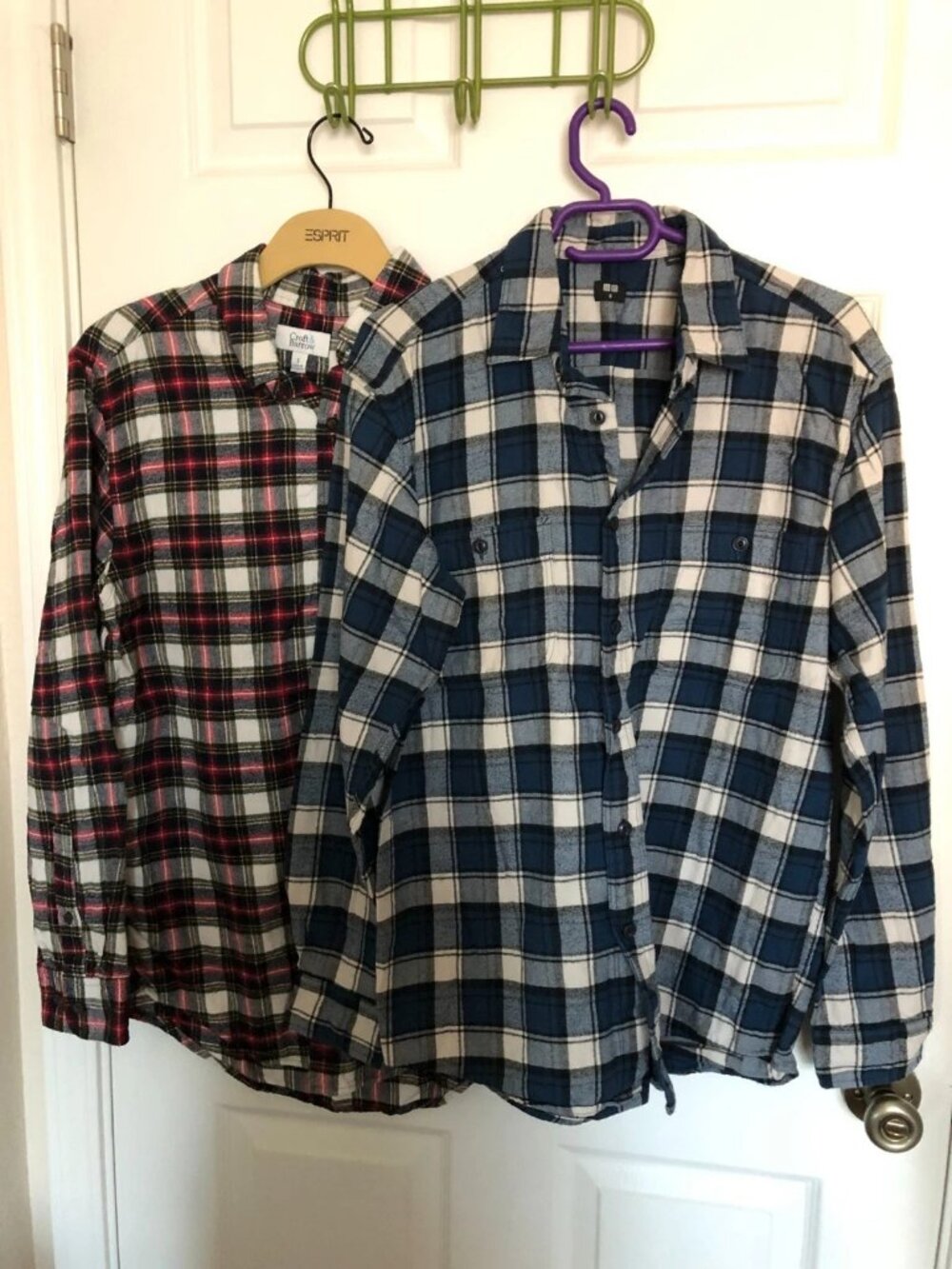 Uniqlo  n Croft Barrow Lot of 2 Flannel Long Sleeve Buttons Shirts Men Size S